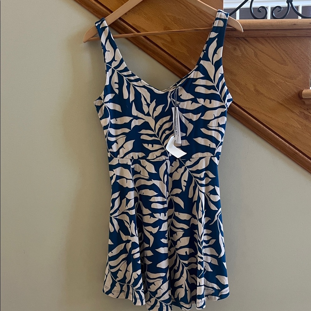 Nine Britton Teal Green and White Leaf Print Dress size MP New With Tags